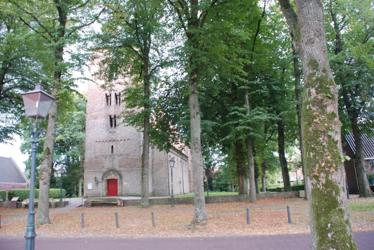 Assen-Groningen-Saunacabine Vries Экстерьер фото