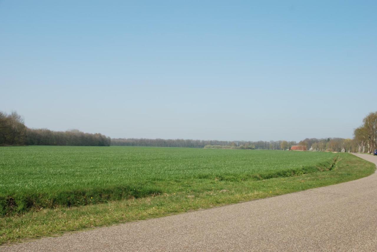 Assen-Groningen-Saunacabine Vries Экстерьер фото